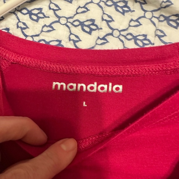 Mandala Raspberry Scrub Set Large - Picture 2 of 4